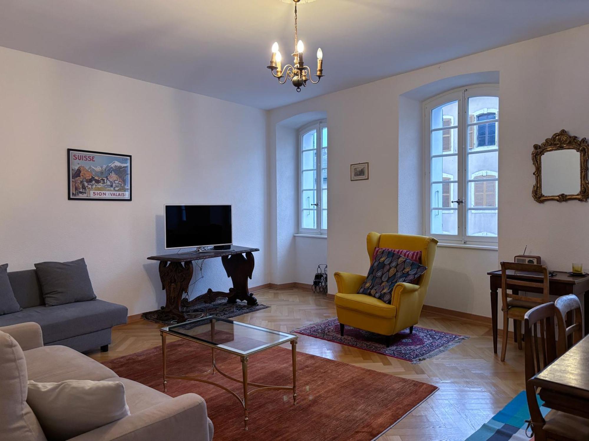 Charmant Appartement Au Coeur De Sion Dış mekan fotoğraf