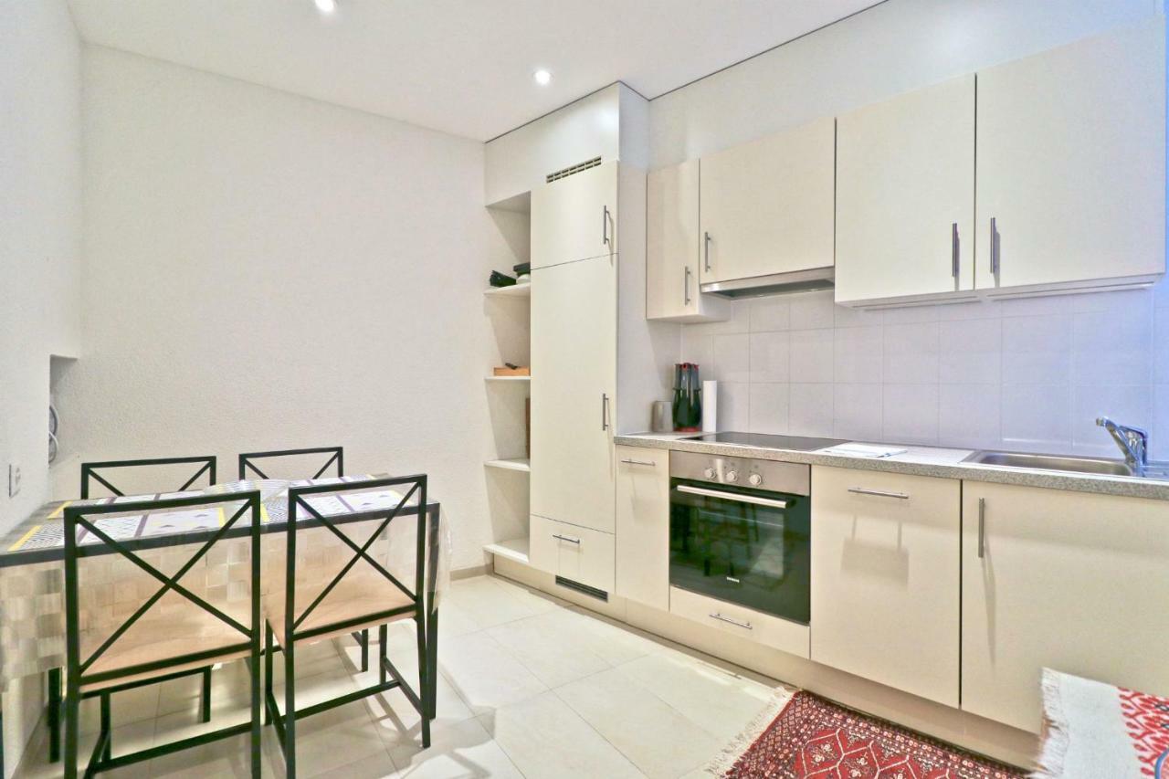 Charmant Appartement Au Coeur De Sion Dış mekan fotoğraf